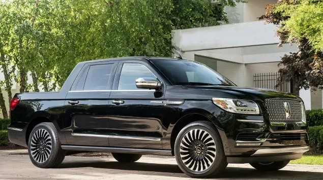 2023 Lincoln Mark LT Replace with 2023 Lincoln Blackwood Details