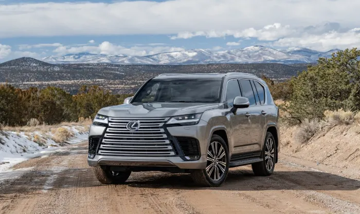 Lexus LX 2025: Hybrid Concept and Upgrades