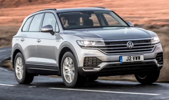 Volkswagen Touareg 2024: Interior, Changes, and Colors